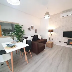 https://apartamentos-alamos.hotelsinnerja.org